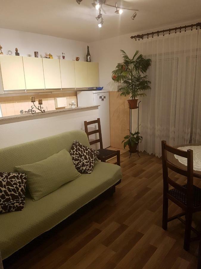 شقة Apartman Toja سينج المظهر الخارجي الصورة